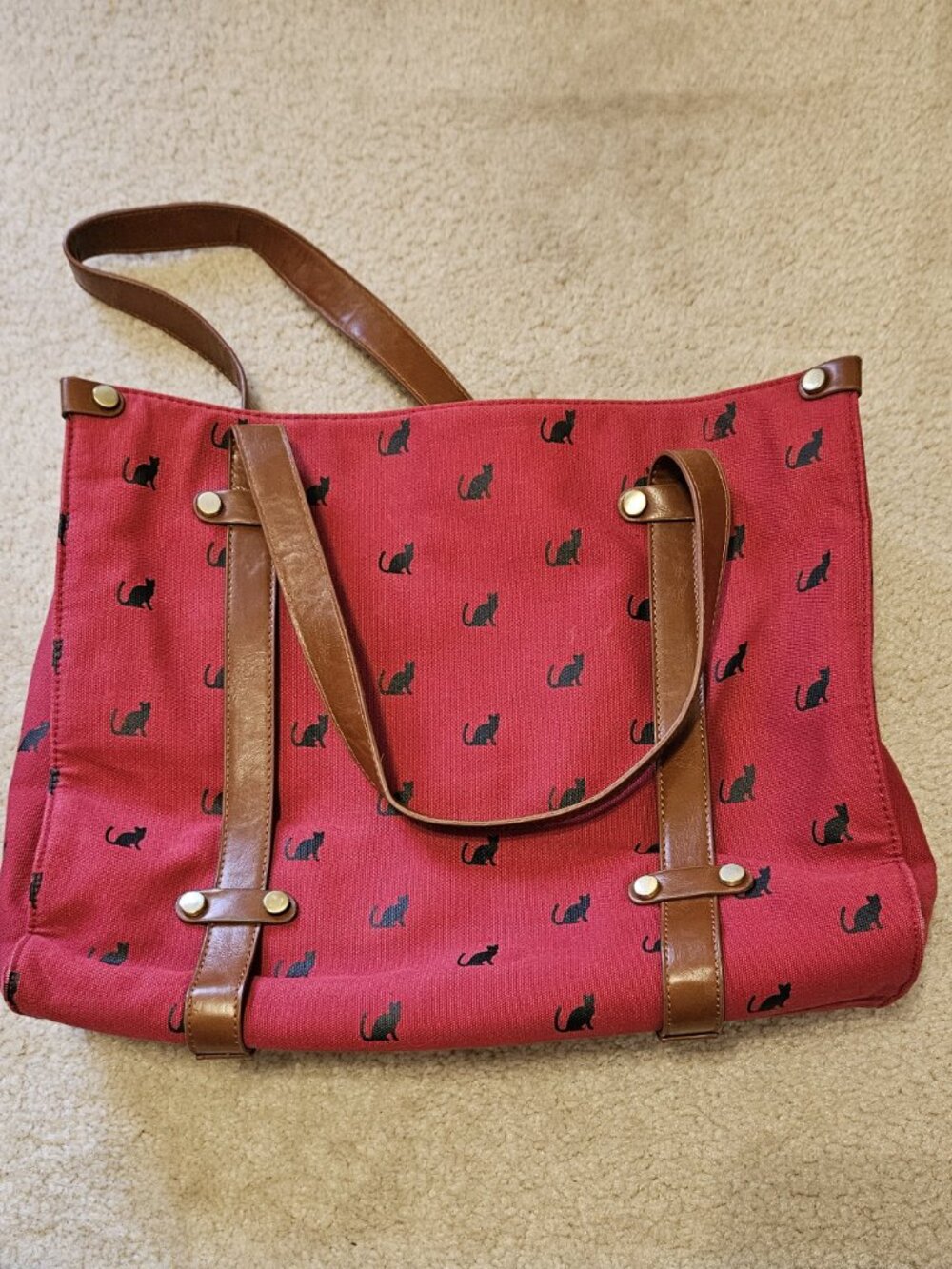 Modcloth Camp Director Tote Red Canvas with Cat Print and Leather Handles - Picture 3 of 8